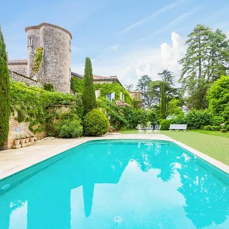 Chateau Sleeps 50 Pool Wifi *