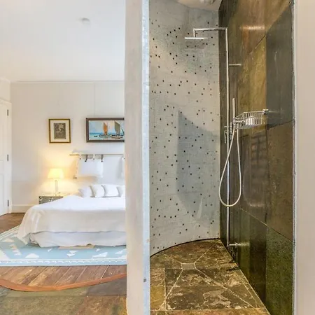 Chateau Sleeps 50 Pool Wifi 乡村民宿 朗瑞斯格勒