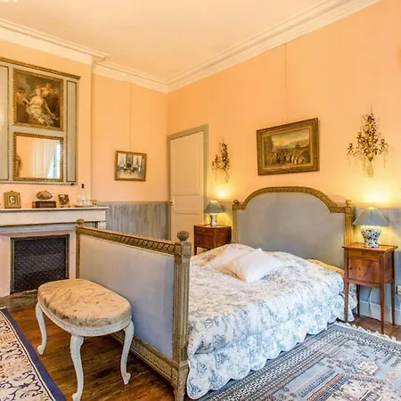 Chateau Sleeps 50 Pool Wifi *