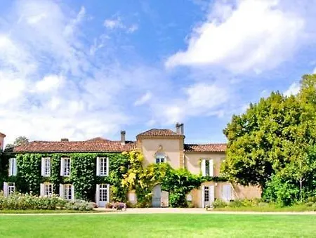 Chateau Sleeps 50 Pool Wifi *