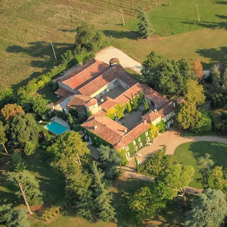 Chateau Sleeps 50 Pool Wifi *